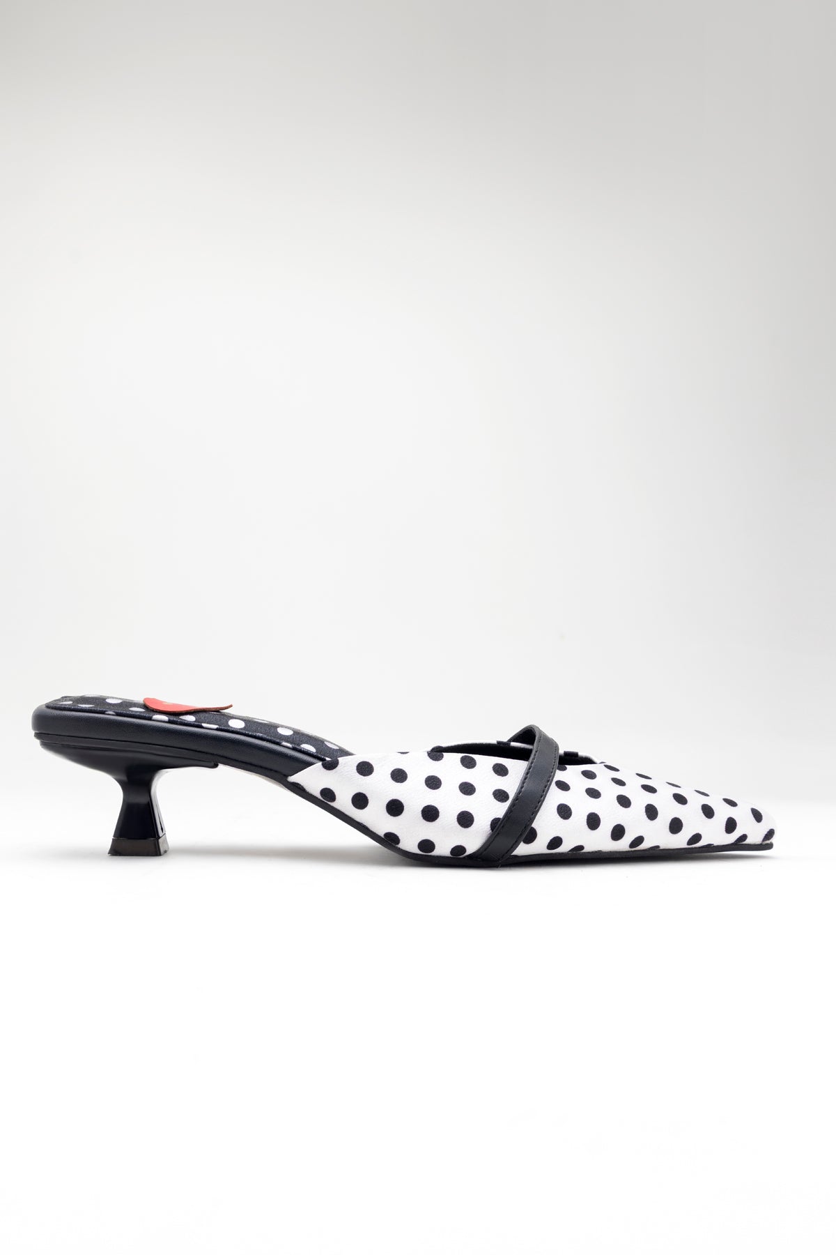 Polka white
